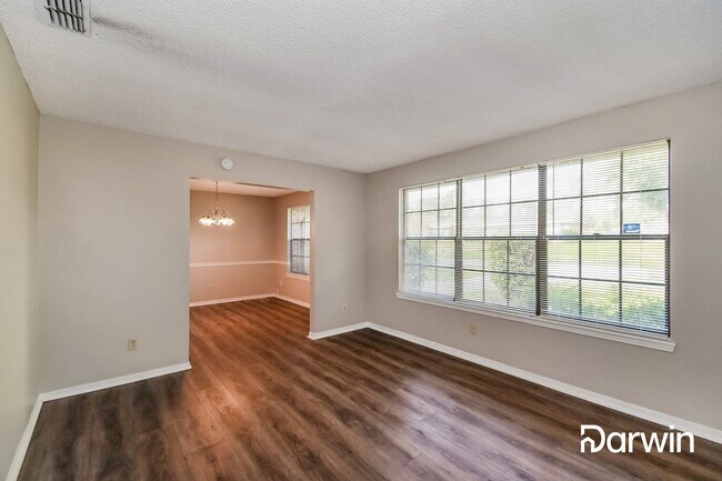 Building Photo - 1337 Jamaica Rd E, Jacksonville, FL 32216