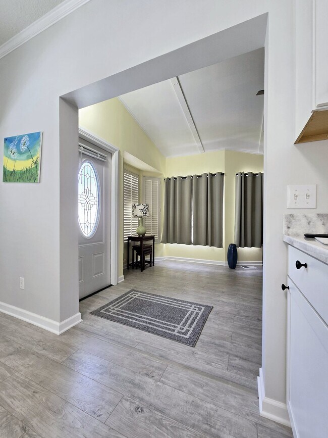 Building Photo - 10823 Ani Circle ~ Quaint 1-Bed Mobile Hom...