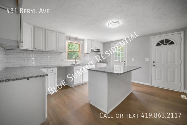 Building Photo - Charming 4 Bedroom, 2 Bath Home with Spaci...