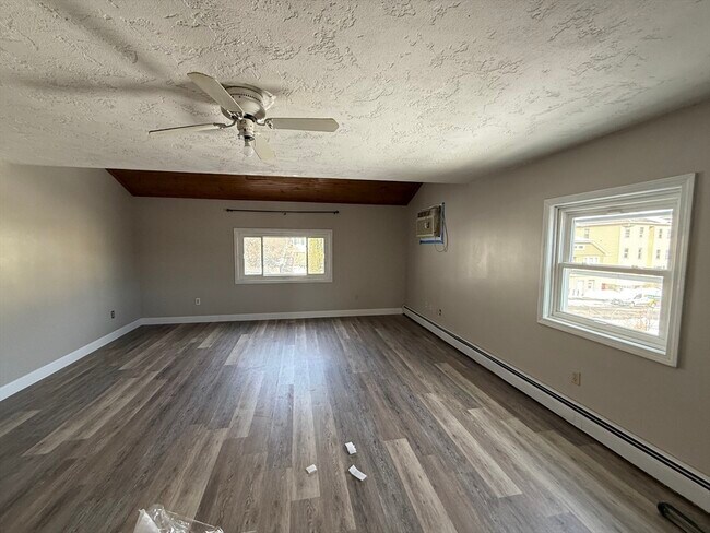 Foto del edificio - 21 Creston St