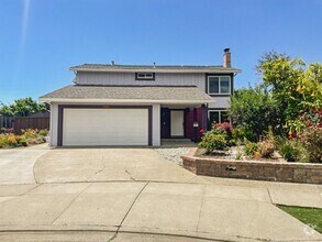 Building Photo - 3585 Surry Pl