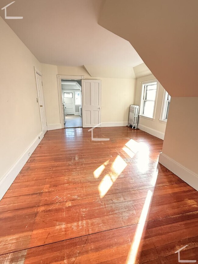 Foto del edificio - Nice Apartment for Little $$! Available For March, 2026