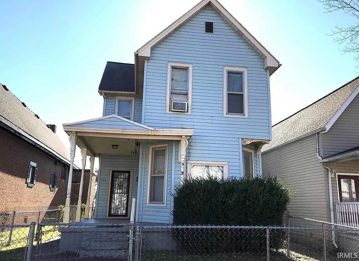 302 W Maryland St, Evansville, IN 47710 House Rental in Evansville, IN