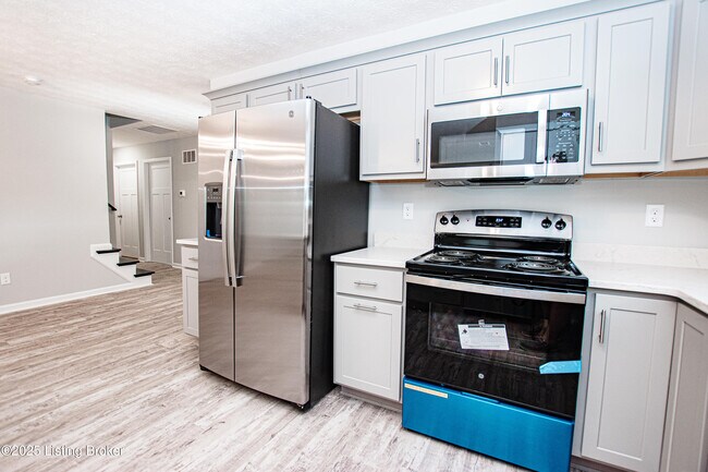Foto del edificio - 506 Eagle Pointe Dr