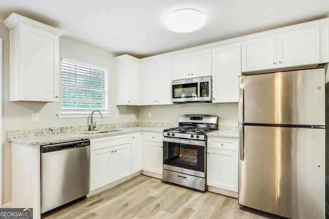 Building Photo - 2118 Sugar Creek Cl