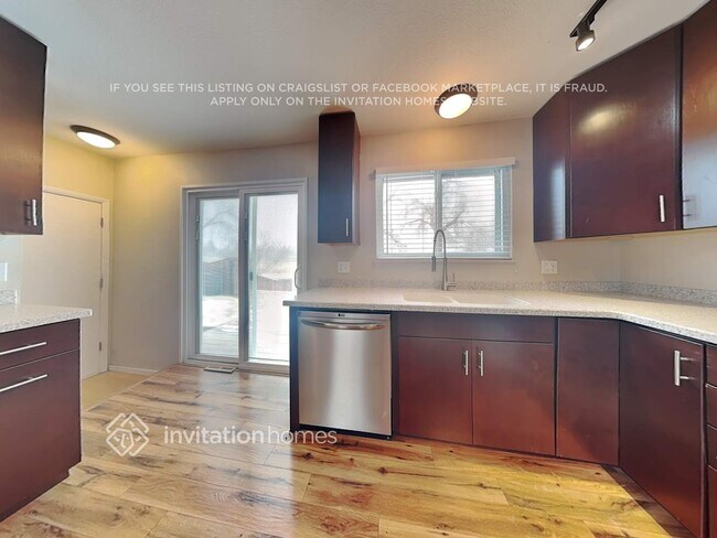 Foto del edificio - 8860 Cody St