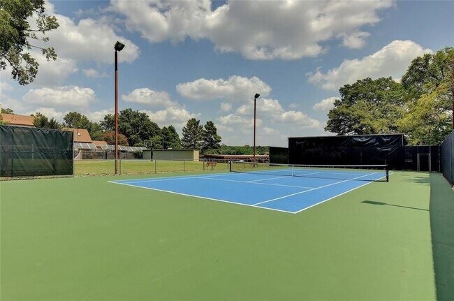 Foto del edificio - 2603 Buckminster Ct