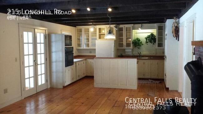 Building Photo - 215 Longhill Rd-