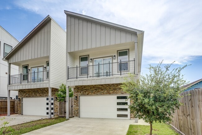 Foto del edificio - 7117 Tierwester St