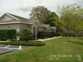 Building Photo - 3300 SW 26th St