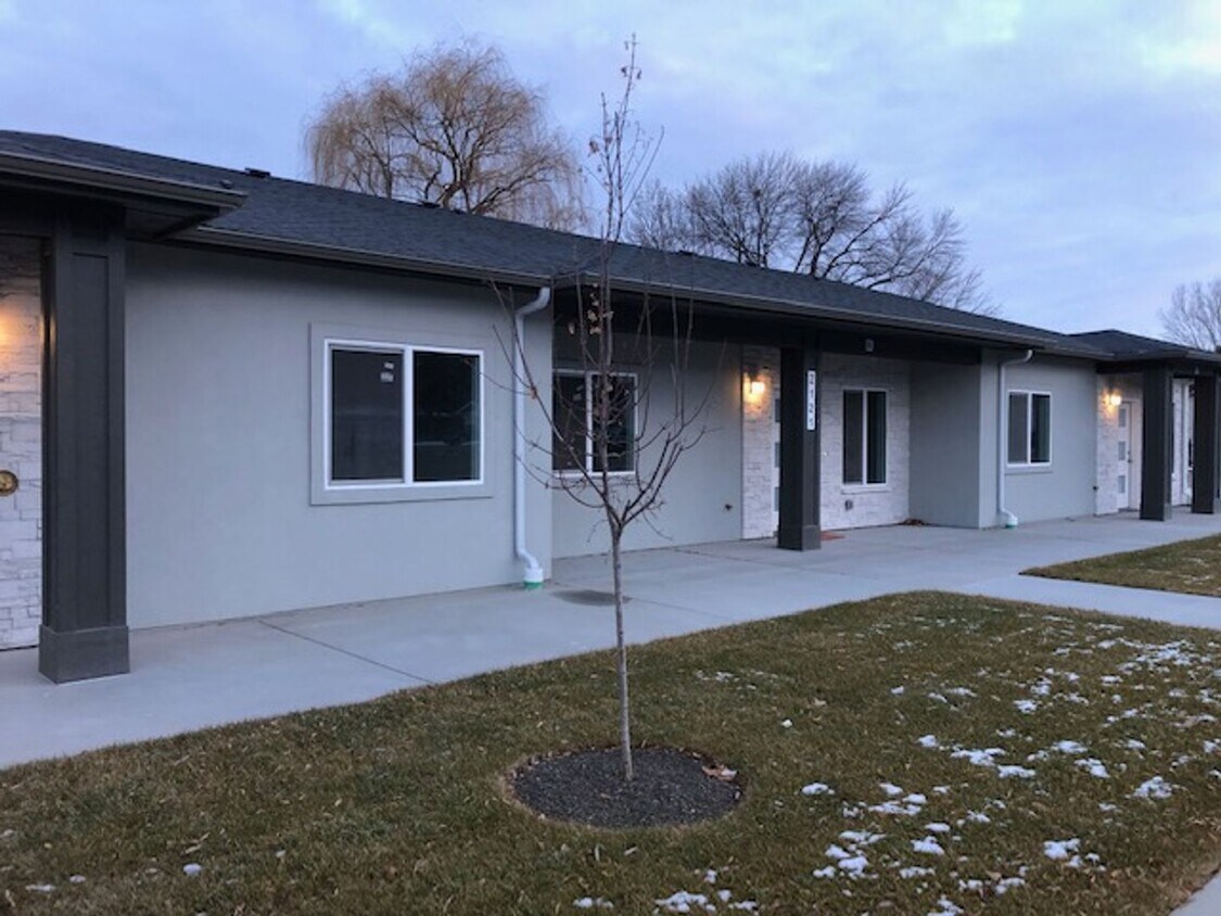 2121 S Montana Ave Unit C, Caldwell, ID 83605 Room for Rent in