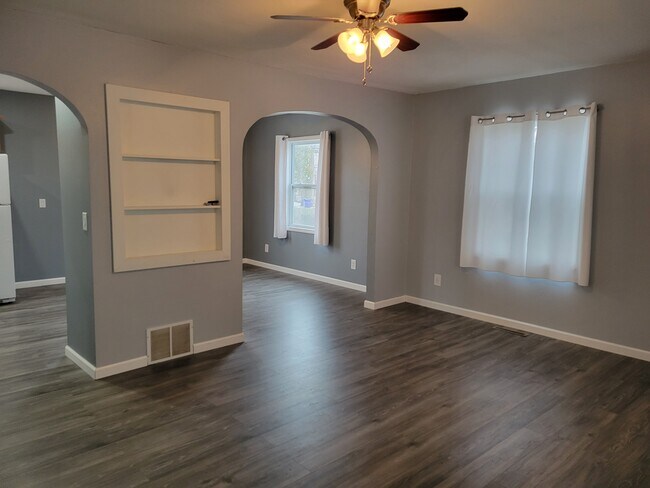 Foto del edificio - 1665 8th St NW