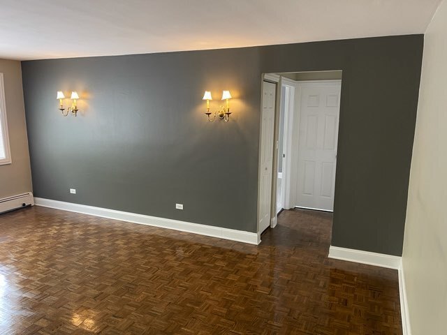 Foto del edificio - 452 W Oakdale Ave