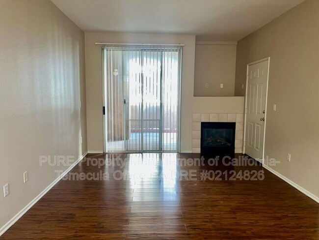 Foto del edificio - 24909 Madison Ave