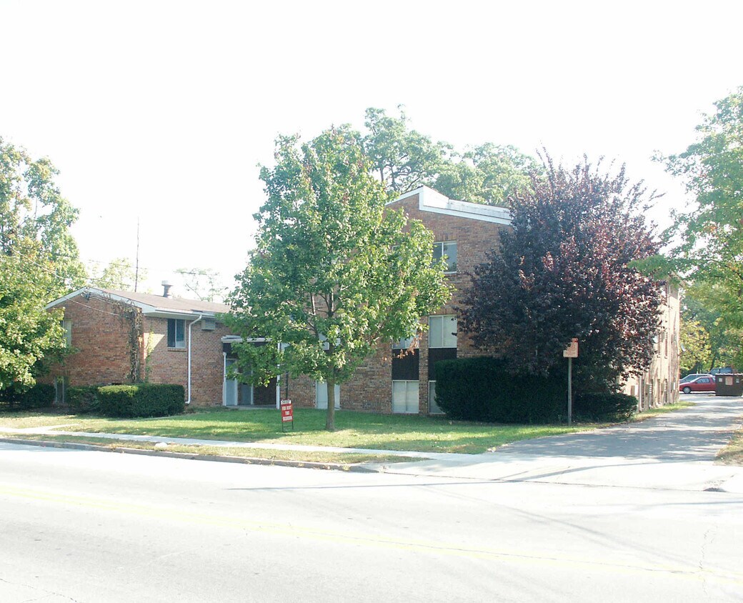 Foto principal - 2345 W North Bend Rd
