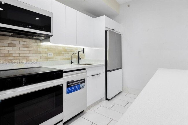 Photo - 5300 NW 87th Ave House