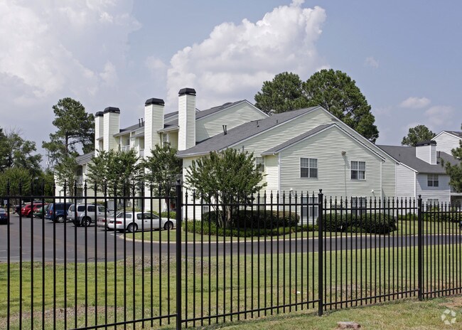 The Grove at Trinity Pointe Apartments Apartments