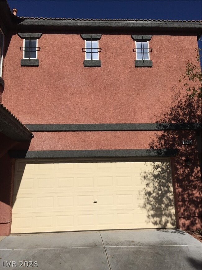 Building Photo - 8519 Peaceful Dreams St