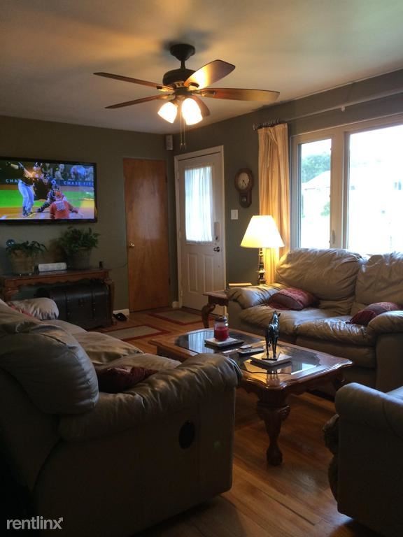 Building Photo - 1 br, 1.5 bath House - 2021 Mt Pisgah Pl