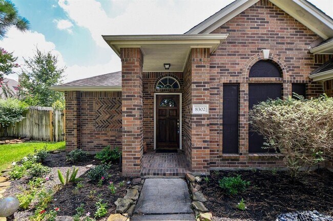 Building Photo - 8302 Summer Reef Dr