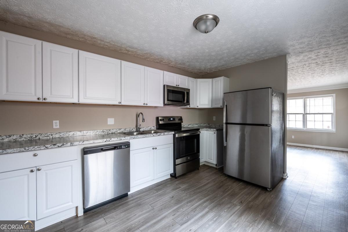 Primary Photo - 467 Southern Way