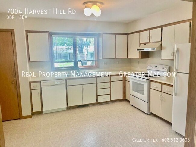 Foto del edificio - 7004 Harvest Hill Rd