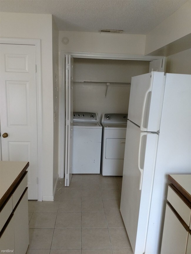 Foto del edificio - 2 br, 2.5 bath Condo - 4647 Georgetown Pl