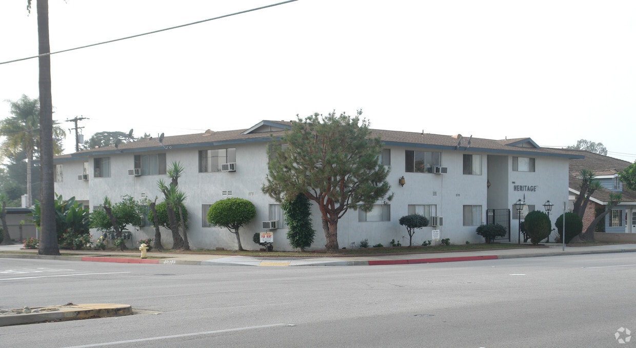 Primary Photo - 270 E Badillo St