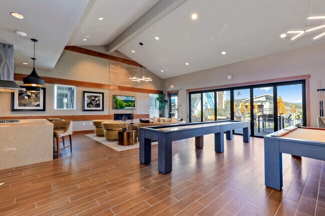 Foto del edificio - Esencia Sur Apartment Homes