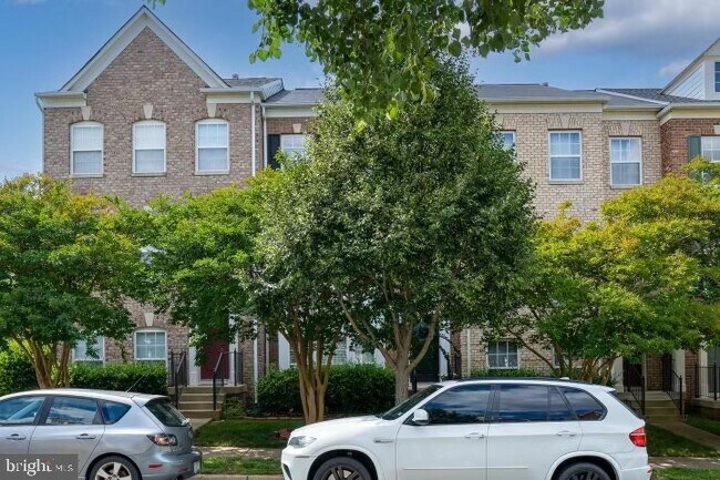 Building Photo - 1111 Posey Ln