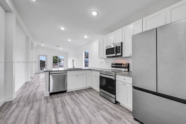 Building Photo - 7777 NW 8th Ct