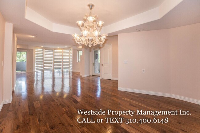 Building Photo - 2 br, 2.5 bath House - 11766 W. Sunset Blv...