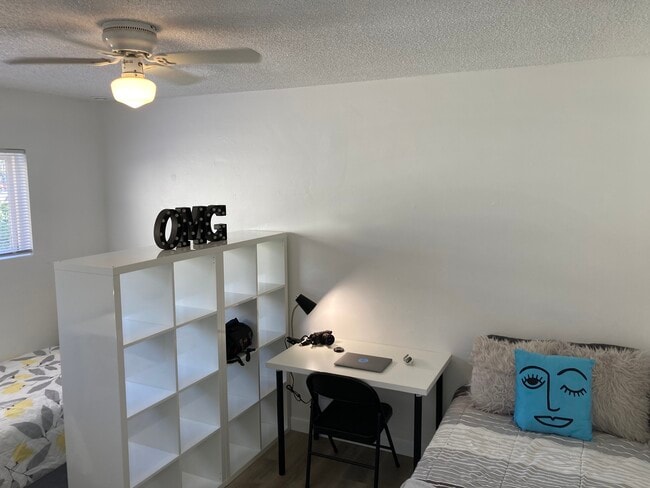 1st bedroom set as a double with twin size beds - 4411 Kendall St