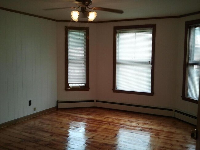 Foto del edificio - 759 Somerville St