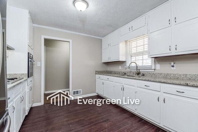 Foto del edificio - 195 Southmoor Cir