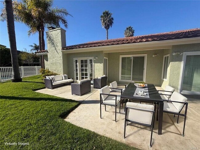 Foto del edificio - 33665 Via Lagos