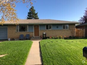 Building Photo - 508 Duke Ln
