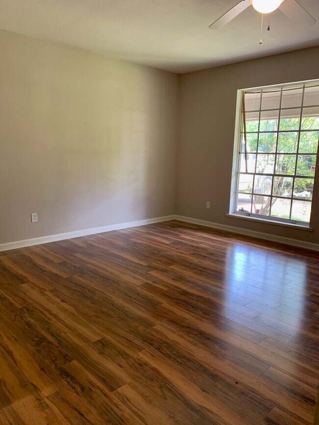 221 Ivy St, New Llano, LA 71461 House Rental in New Llano, LA