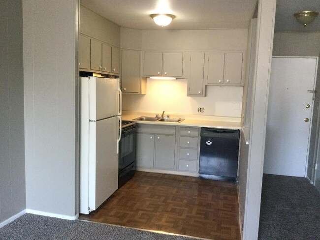 Photo - 1160 N Ogden St Apartment