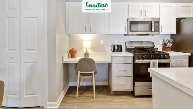 Building Photo - 350 Harbour Cove Dr