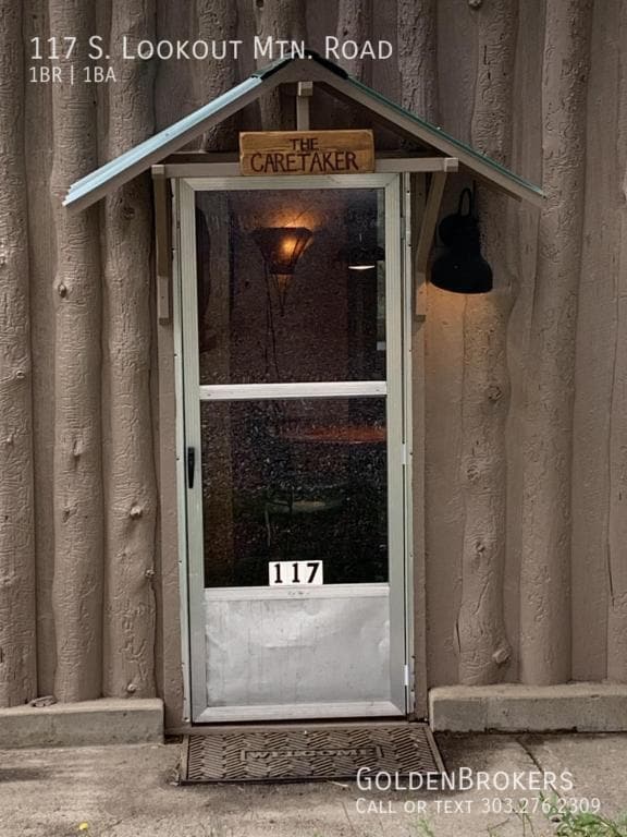 Foto del edificio - 117 S Lookout Mountain Rd