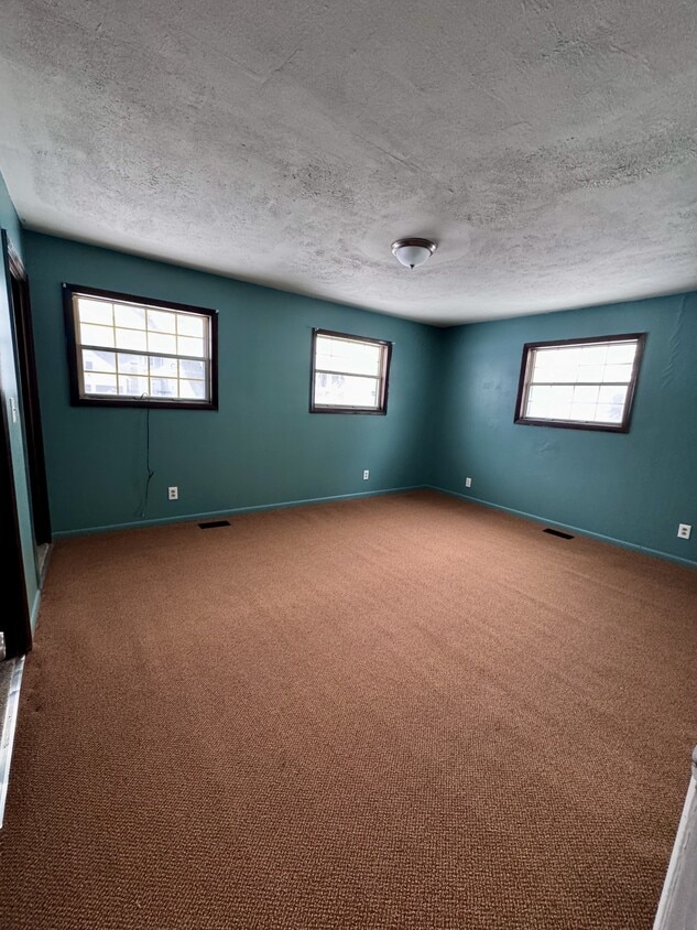 Photo - 918 Eureka St (Lansing, MI)