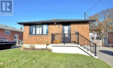 Building Photo - 772 Olive Ave