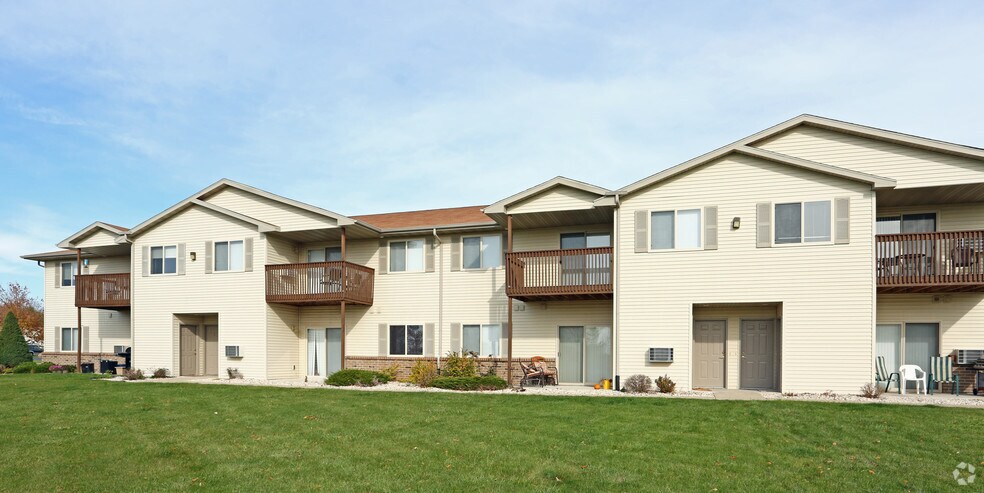 Tamarack Apartments Lake Mills Tamarack Apartments Lake Mills