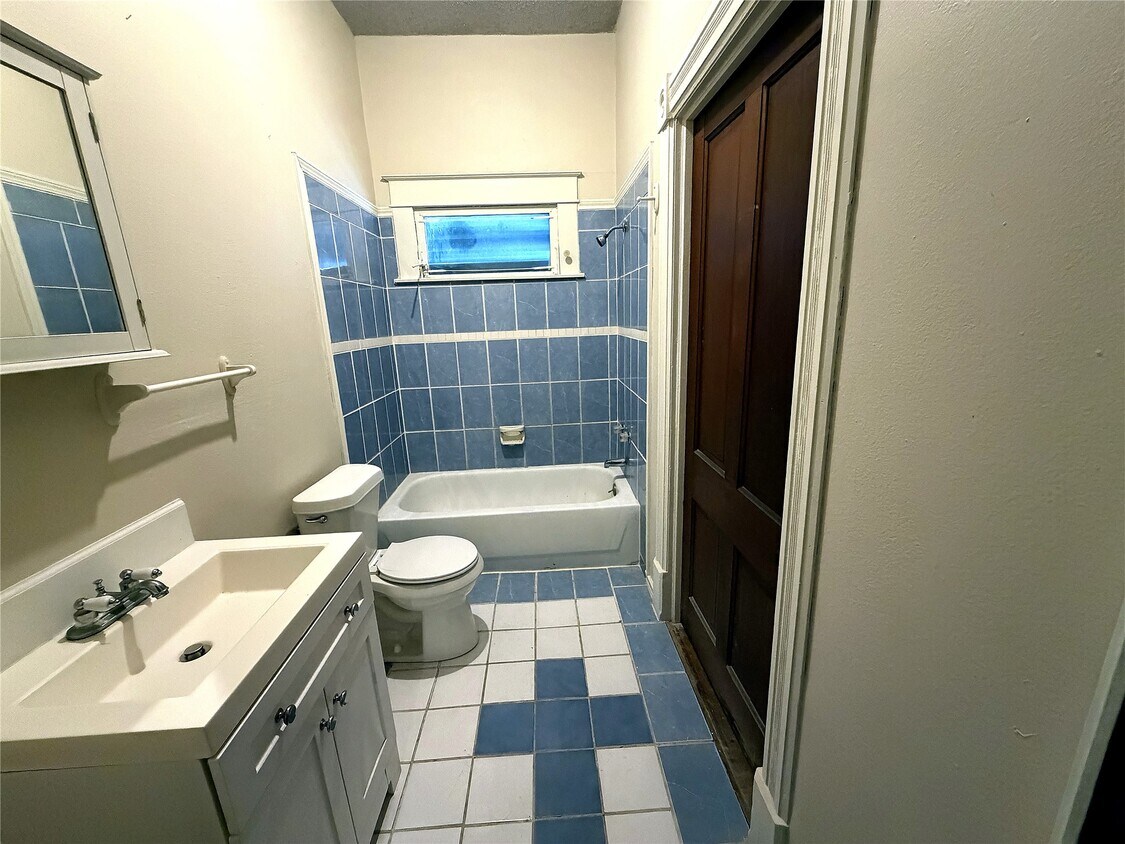 Foto del edificio - 3716 Avenue K