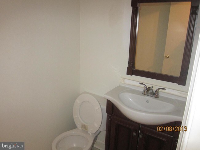 Foto del edificio - 1200 Fox Run Pl