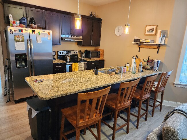 Foto del edificio - 96 Norwood Ave