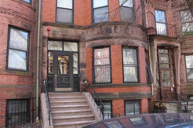 Building Photo - 511 Beacon St