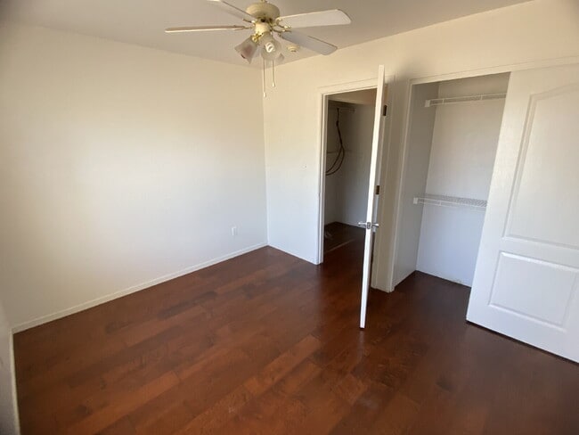 Building Photo - Where Location Meets Comfort — Don’t Miss This 3-Bedroom Gem