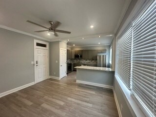 408 #3 Cocina/sala de estar - 404 Armada Rd S